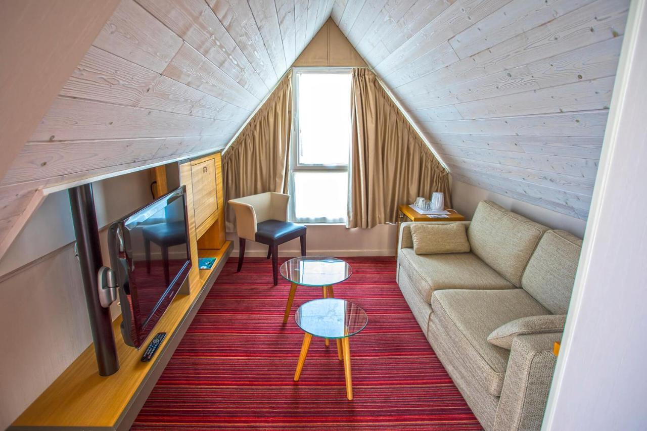 Le Churchill Hotel & Spa Carnac Dış mekan fotoğraf