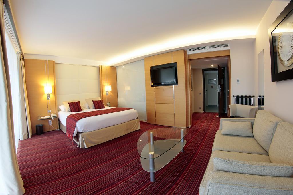 Le Churchill Hotel & Spa Carnac Dış mekan fotoğraf